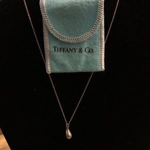 Tiffany & Co. Elsa Peretti teardrop necklace